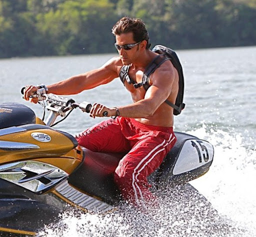 Salman Khan out, Hrithik Roshan in